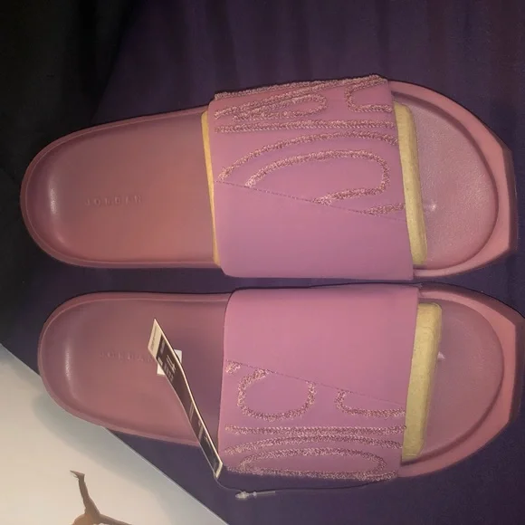 Women’s Jordan Nola slide - Picture 4 of 4